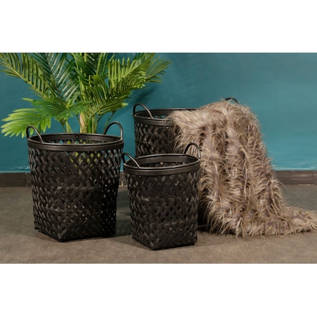 סל אחסון במבוק 