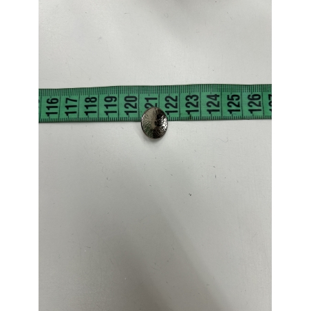 מארז של 8 יחידות כפתור כסוף דגם 3 קטן