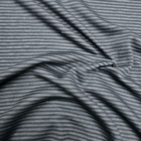 טריקו פולי ויסקוזה פסים דקים כחול שחור