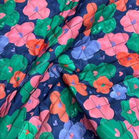 אריג קווילט דו צדדי דפוס פרחים צבעוניים על רקע נייבי