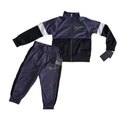 חליפת מכנס NIKE אפור שחור חצי חצי לבן בשרוול סימון וי בחזה בזוהר