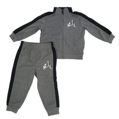 חליפת מכנס JORDAN אפורה לוגו jumpman בלבן