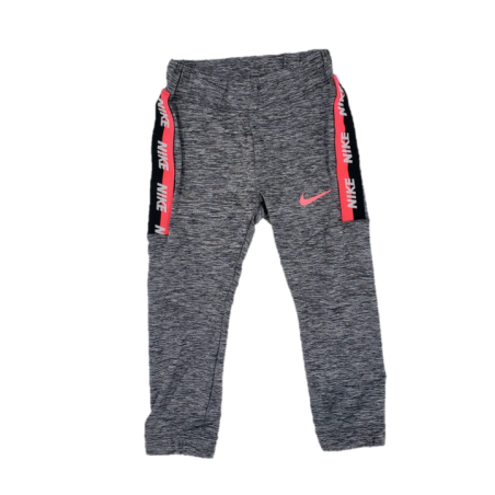 מכנס NIKE אפור עכבר כיתוב NIKE בורוד זוהר בכיס גומי בתחתית