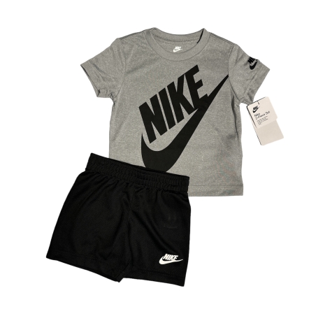חליפת מכנס nike דרייפיט אפור שחור כיתוב NIKE בשחור