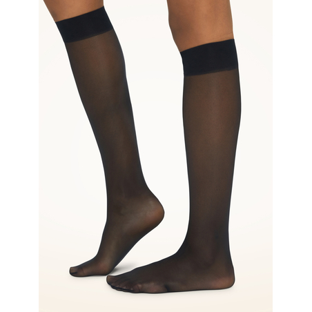 WOLFORD SATIN TOUCH 20 KNEE-HIGHS
