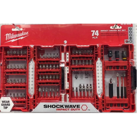 שתי קופסאות סט ביטים 74 חלקים Milwaukee