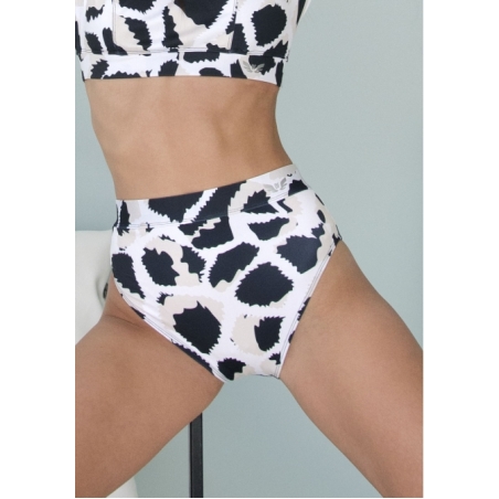 Shorts NIKA neaty