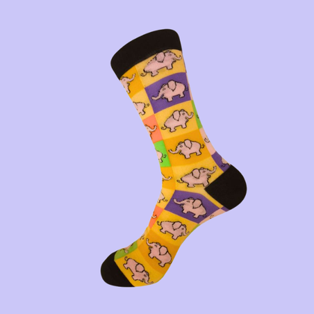 גרביים מעוצבים פילים ברקעים שונים