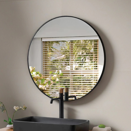 מראה עגולה עם מסגרת שחורה