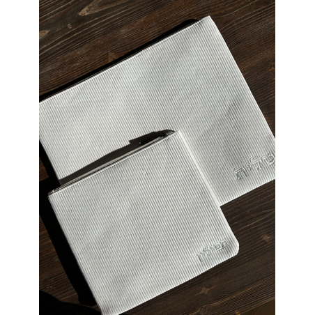 כיסויי טלית תפילין קורדרוי צבע לבן מהודר 29*36