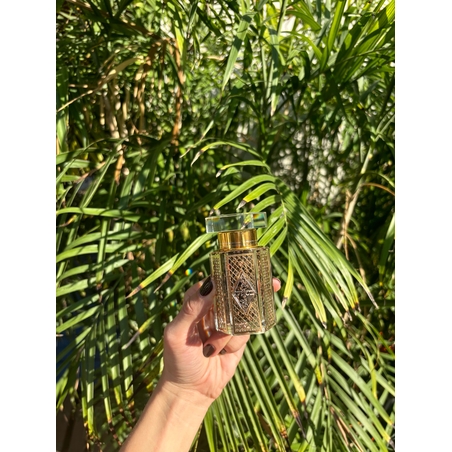 כלי לבשמים מקריסטל עם פלקטה צבע זהב מעוטרת 8.55 ס