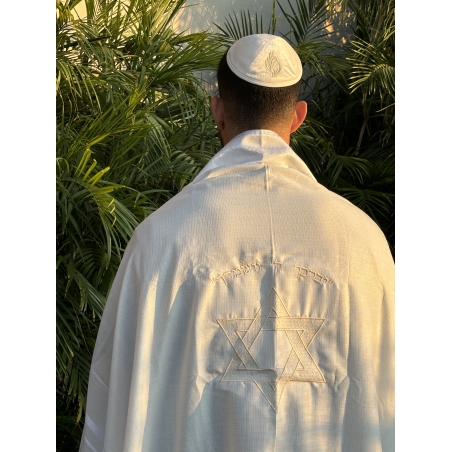 טלית חתנים מהודרת רקמת מגן דוד + 