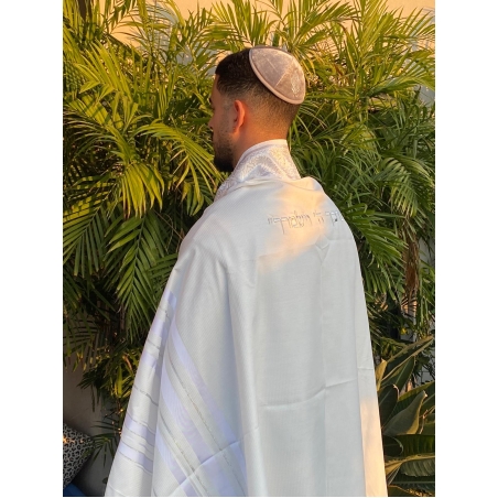 טלית חתנים מהודרת רקמת 