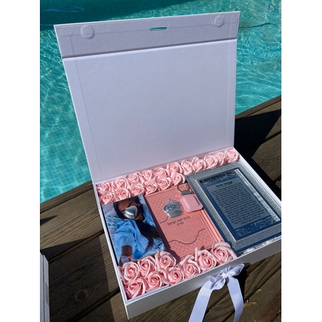 מארז מתנה לאישה אהובה