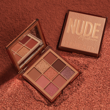 פלטת עיניים HUDA BEAUTY MEDIUM NUDE