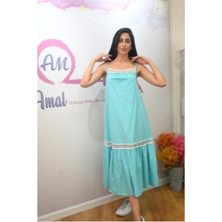 שמלת מקסי עם תחרה תכלת