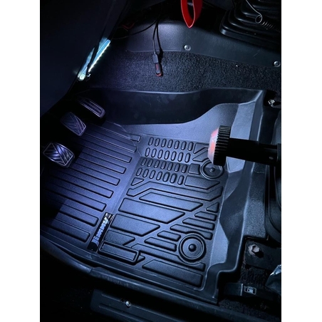 שטיחי 3d לסוזוקי גימני 1999-2018