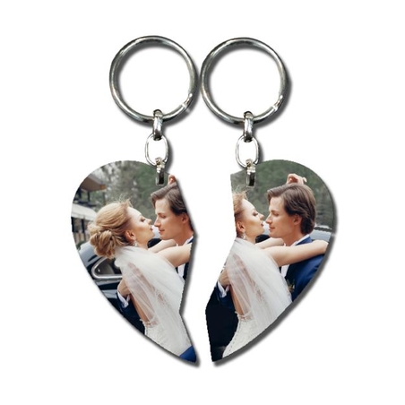 זוג מחזיקי מפתחות בצורת חצי לב