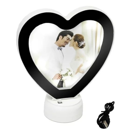 מראת הקסם בצורת לב