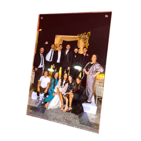 מעמד אקריל עם בסיס שקוף בגודל A4