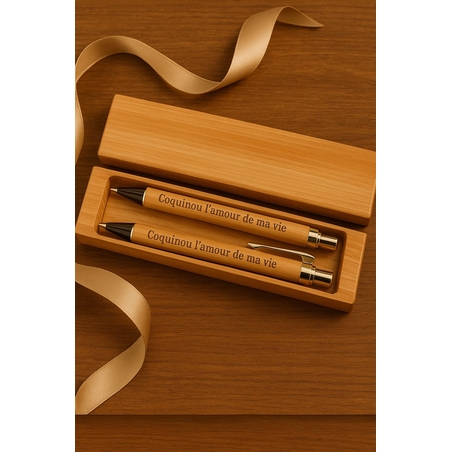 עט ועיפרון עם חריטה אישית בקופסת מתנה