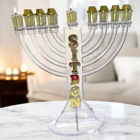 חנוכיה שקופה מאקריל עם שם