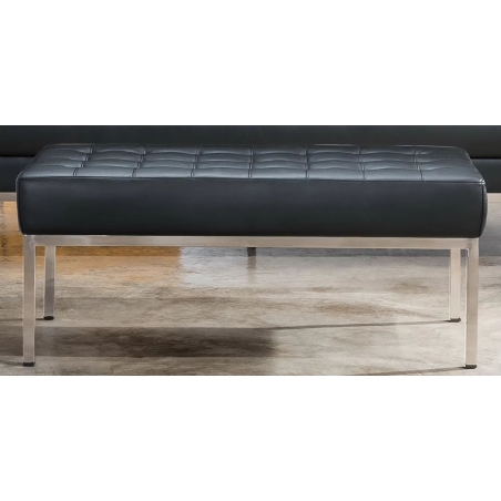 שולחן אירוח