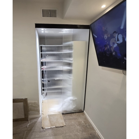 דלתות כניסה ומחיצות הפרדה הזזה