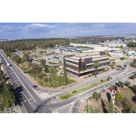 חנויות ומסעדות בקניון חדש המוקם בקצרין