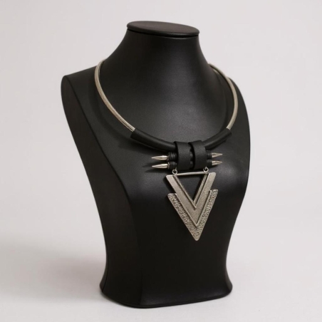 Eclipsa choker