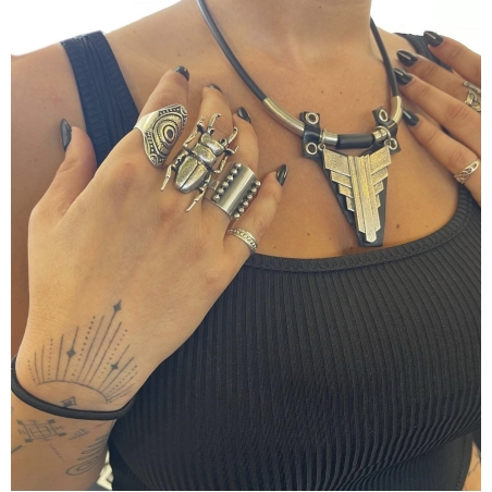 GILI-metric necklace