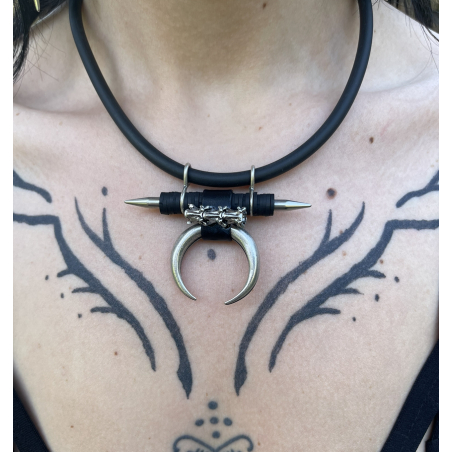 Dark luna choker - black cilicone