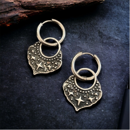 Sparkle star earrings