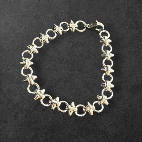 Spike bracelet
