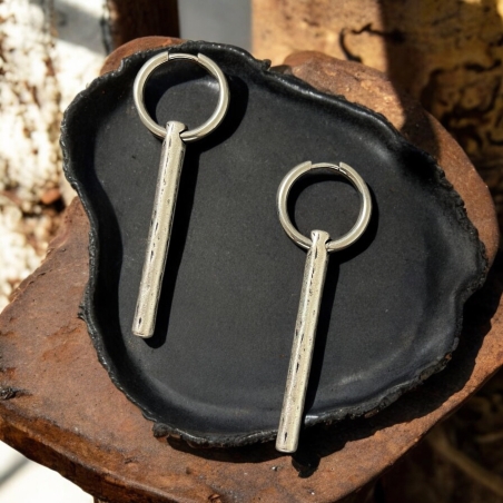 Venom spike earrings
