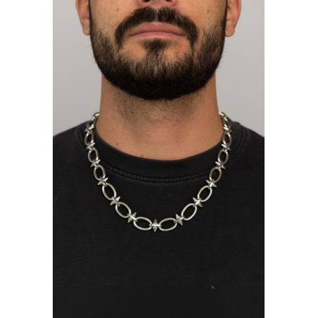 Spike necklace