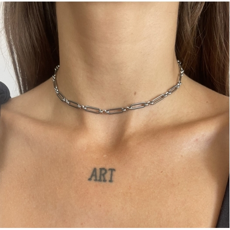 Nelly choker