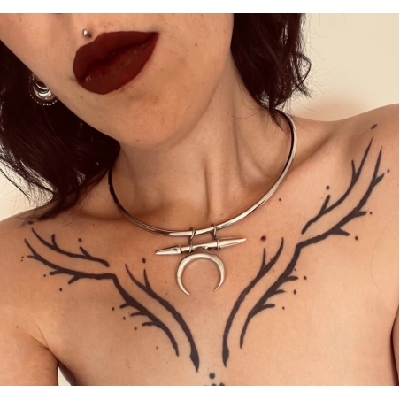 La Luna choker
