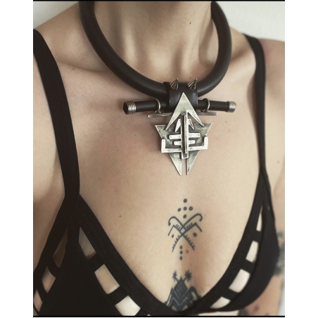 Dark Osiris choker