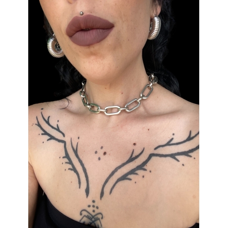 Alexandra choker