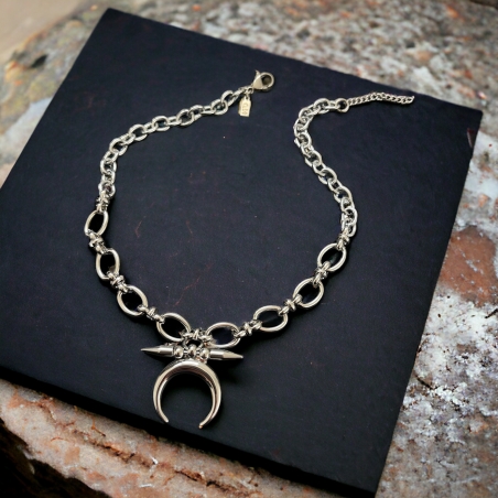 Moon amour necklace