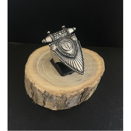 Nefertiti ring