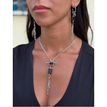 Elegant Noir necklace