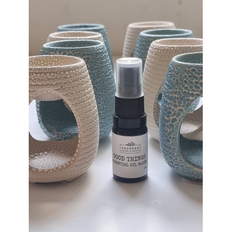 Good Things Essential Oil Blend and Diffuser Set