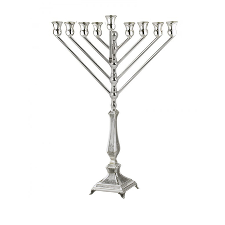 חנוכיה חבד גמלא ריקוע - כסף טהור