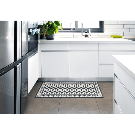 שטיחון מטבח pvc דגם blac&white
