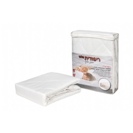 ריפודית למיטה משולבת מגן מזרן