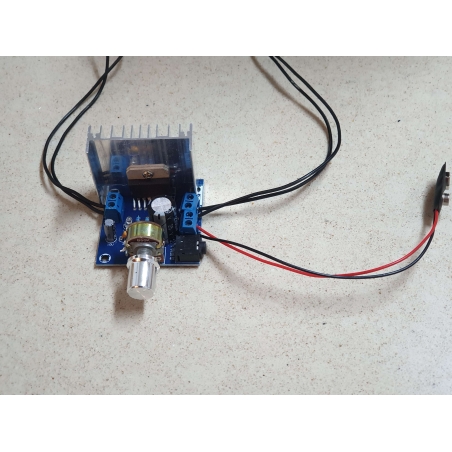 מגבר סריאופוני בנוי