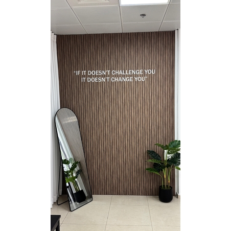 שילוט לעסקים / שילוט בעיצוב אישי - חיתוך בלייזר