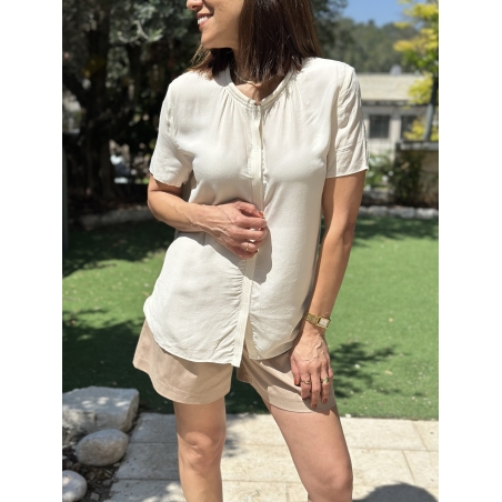 חולצה מכופתרת ג׳וזי